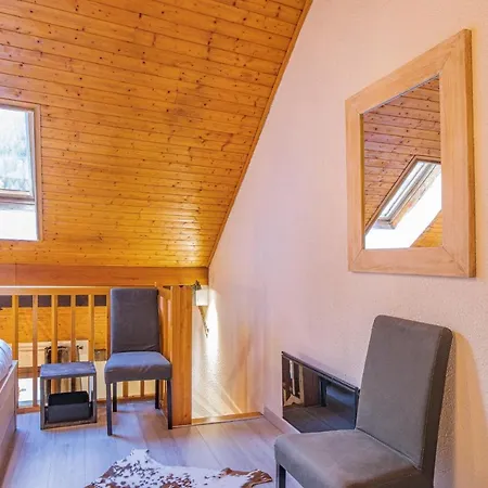 Chamour - A Duplex With Mont-blanc View Apartment